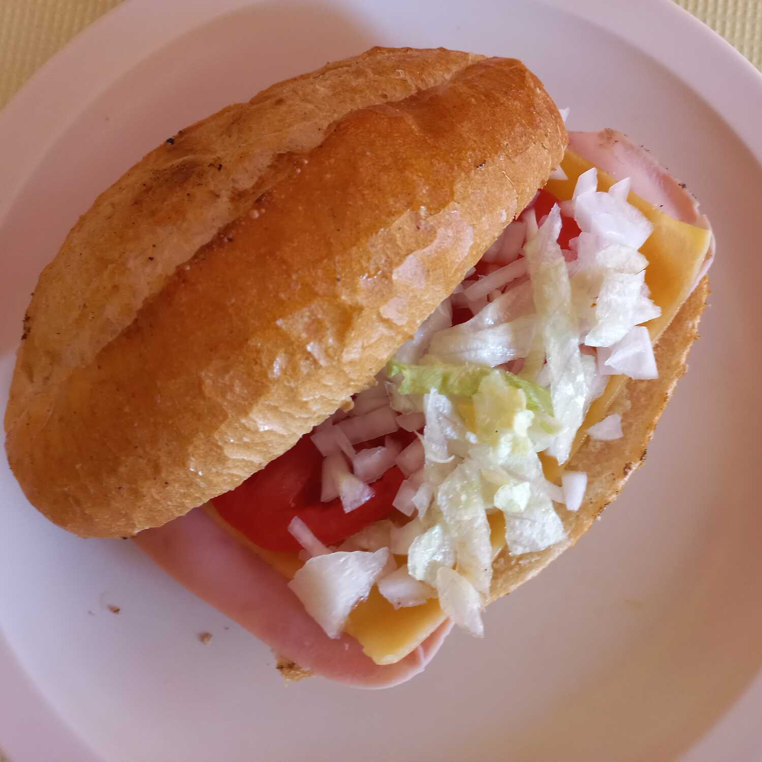 Torta de Jamón y Queso.