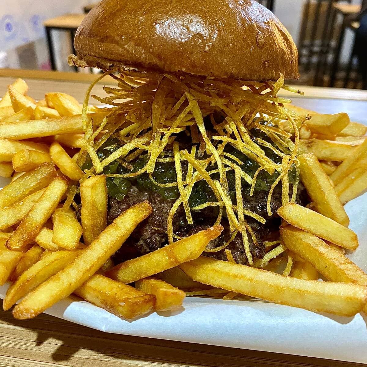 Hamburguesa Berlin + Papas