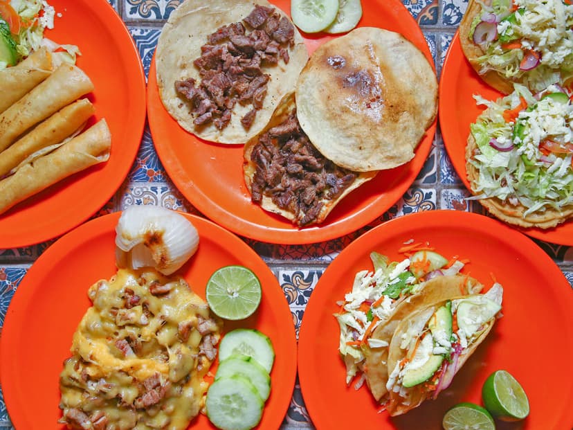 Taquería La Familiar Steak House