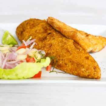 Tacu Tacu con Filete de Pescado Frito
