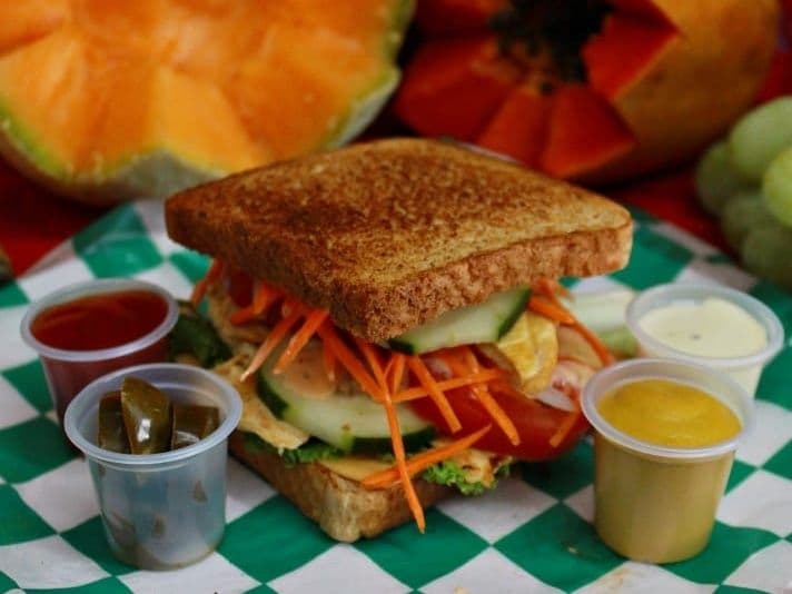 Sandwich Especial de Pollo