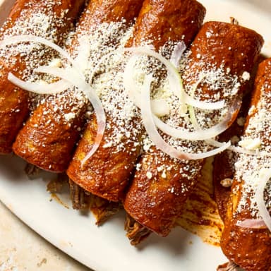 Enchiladas rojas (4)