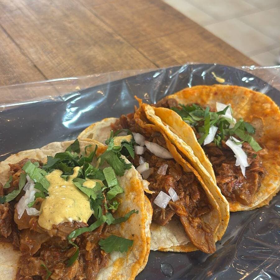 Taco de Barbacoa (Sábados y Domingos)