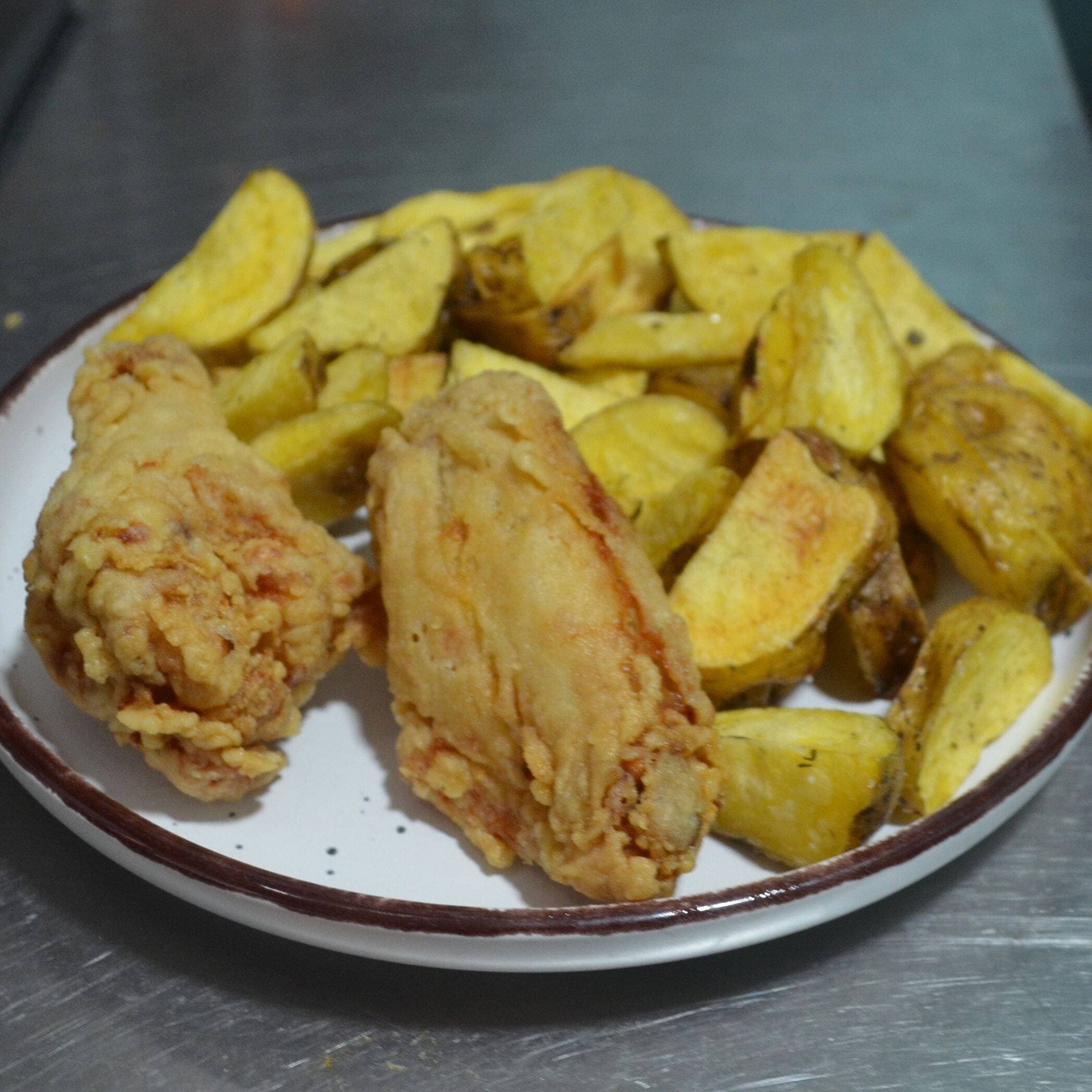 Alitas Broaster 2 uds