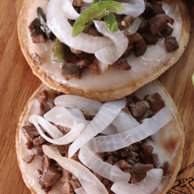 TOSTAO CARNE ASADA