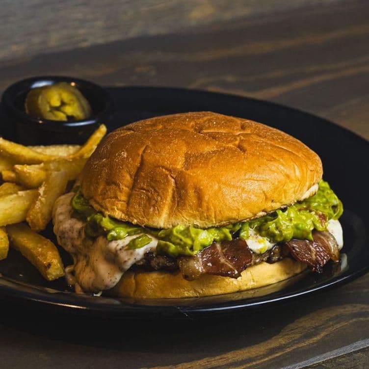 Burger Guacamole Bacon