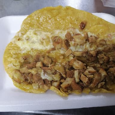 Quesadilla de Chicharrón Verde