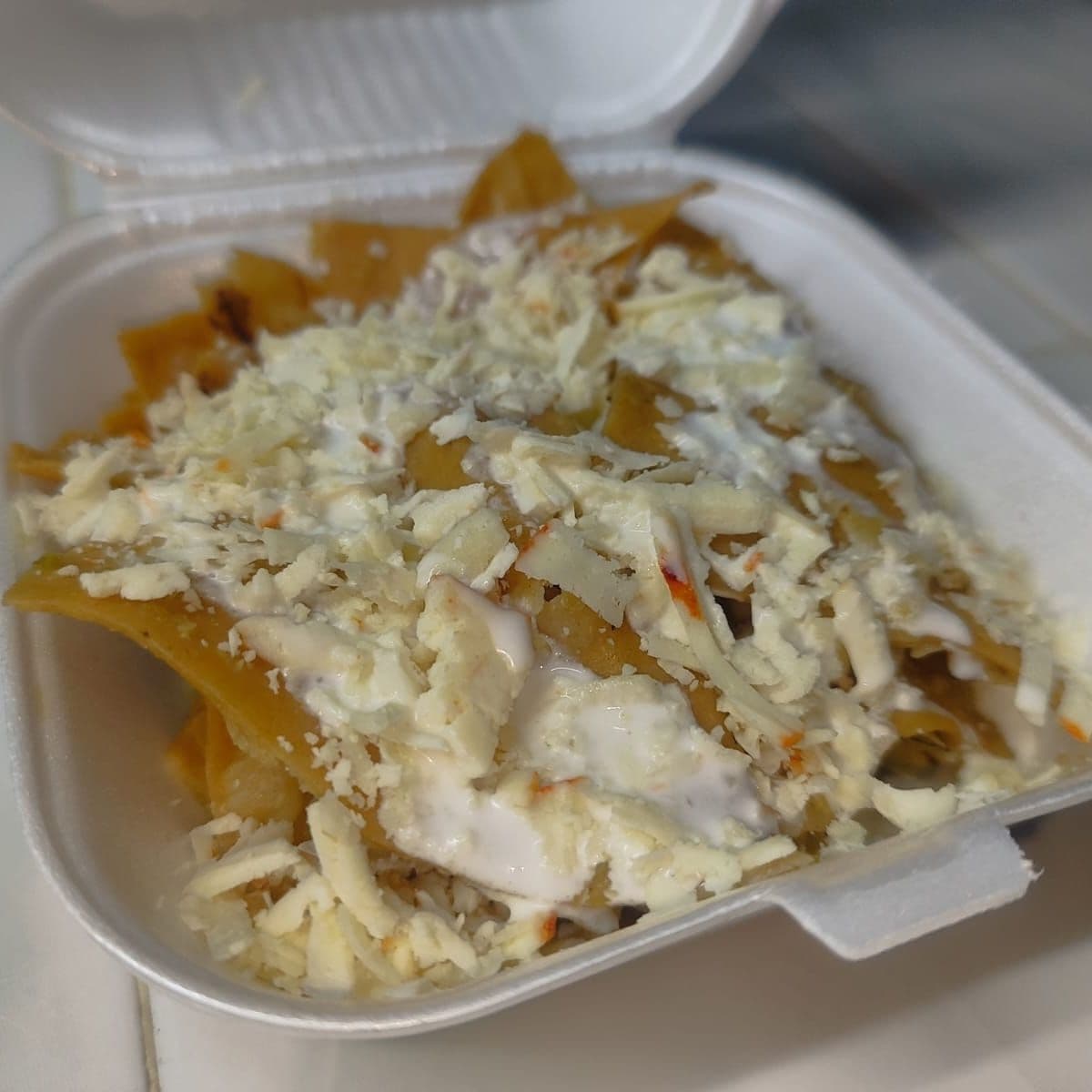 Chilaquiles Rojos CH