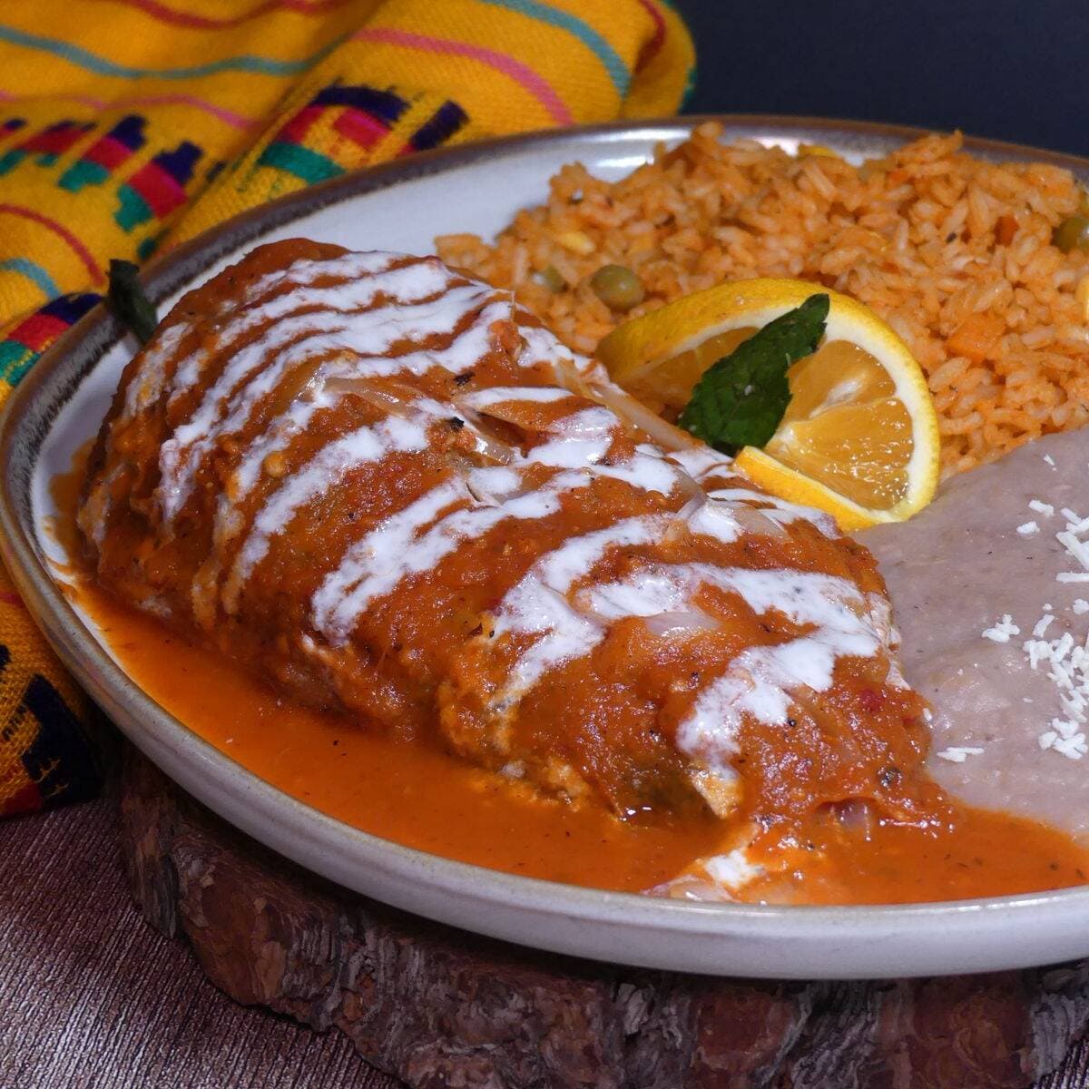 Chile Relleno de Frijol con Queso