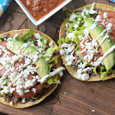 TOSTADA DE ASADA