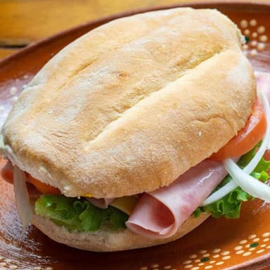 TORTA DE JAMON