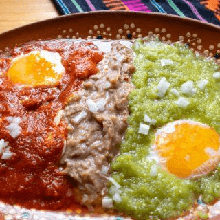 Huevos Divorciados