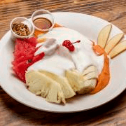 Plato de Fruta con Cottage o Yogurt