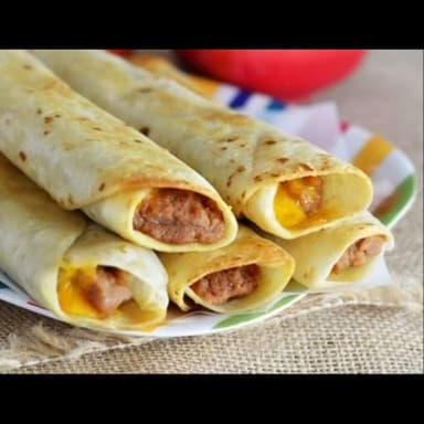 Burrito de Picadillo Rojo