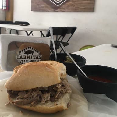 Torta de Carnitas