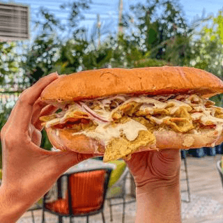 TORTA CHILAQUILES BARBACOA