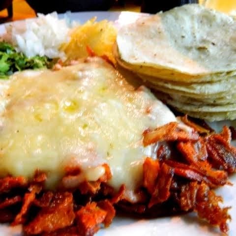 Pastor con Queso
