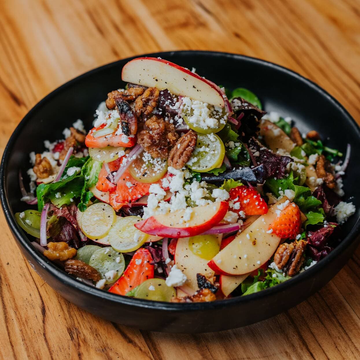 Ensalada de Manzana y Nuez