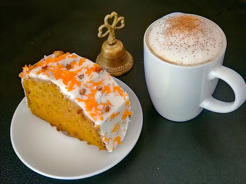 La Campana Café & Bistro