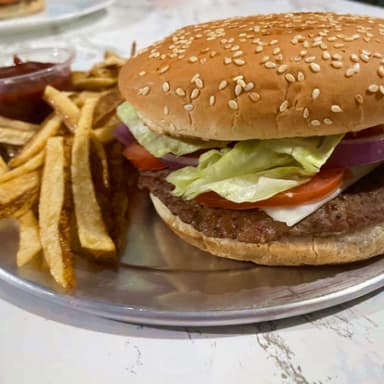 Hamburguesa Clásica
