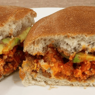 Torta  Huevo con Chorizo