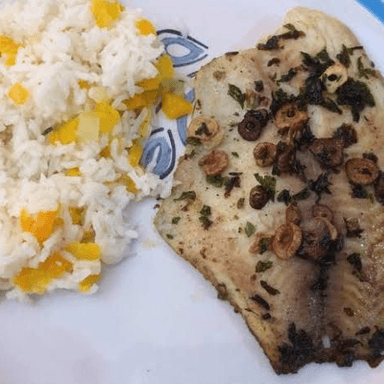 Pescado al Mojo de Ajo.