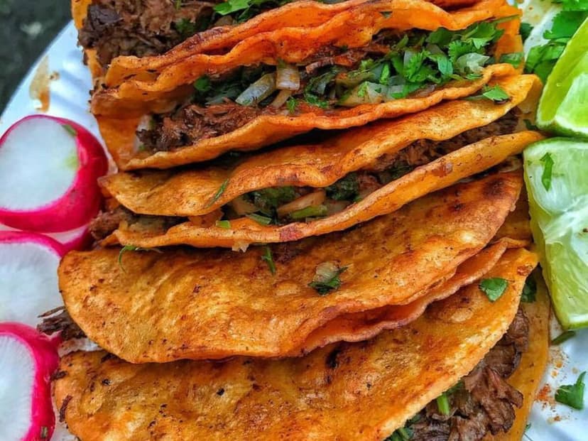 El Riki Tacos de Birria