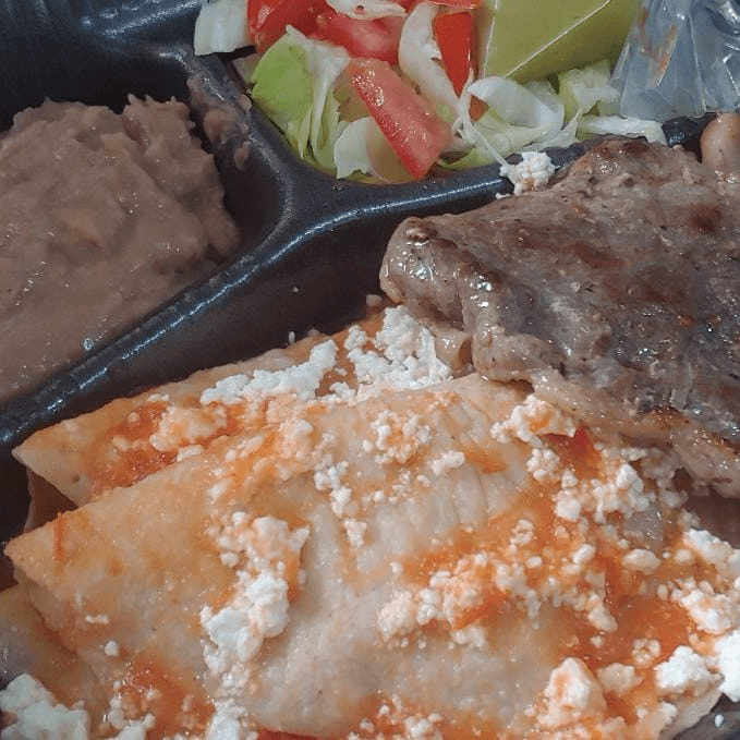 Entomatadas