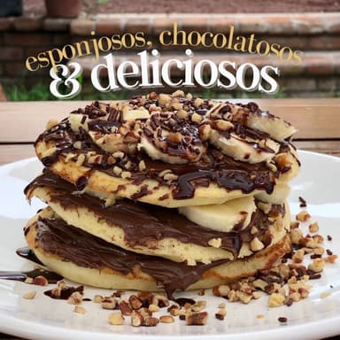 HOT CAKES DE LA CASA + LICUADO DE FRESA
