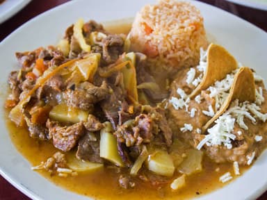 Bistec a la Mexicana + Refresco
