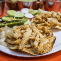 Taco Dorado con Pollo