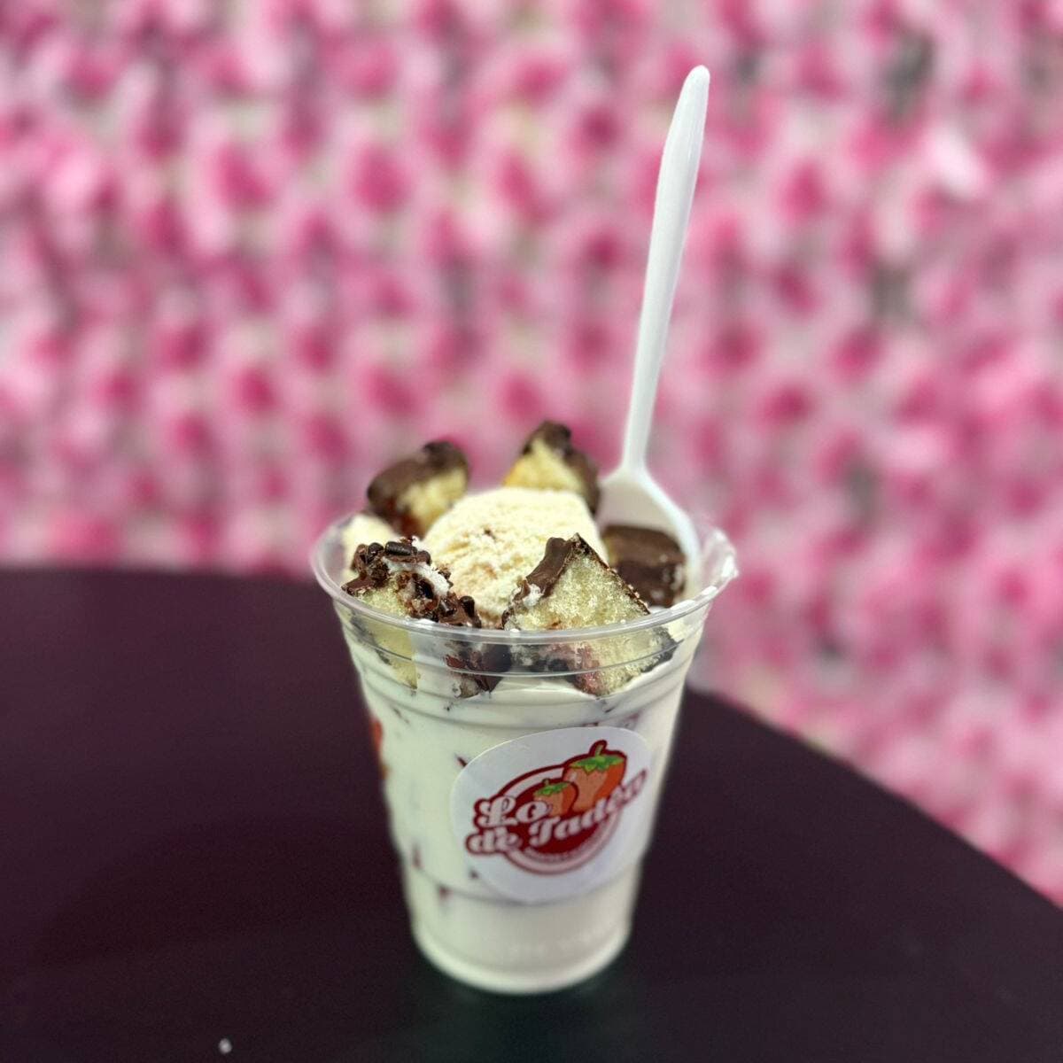 Fresas con Crema Chica Con Nieve de Gansito