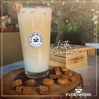 Latte Caramelo a las Rocas 20 oz