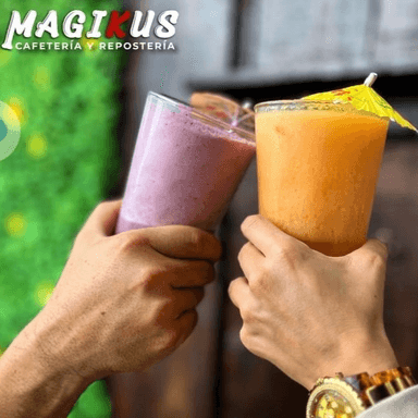 Batidos en agua 16 Oz (segundo a mitad de precio)