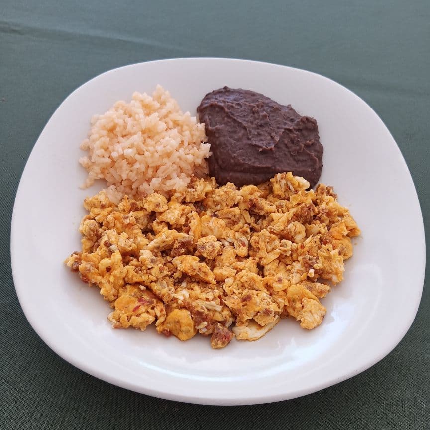 Huevo con Chorizo