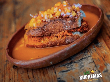 Torta de Cochinita Pibil