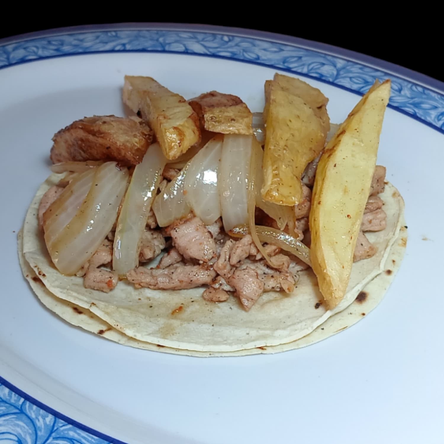 TACO DE BISTEC DE CERDO