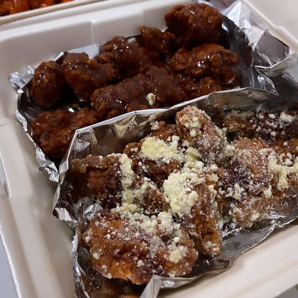 1 KG DE BONELESS + PAPAS DE REGALO