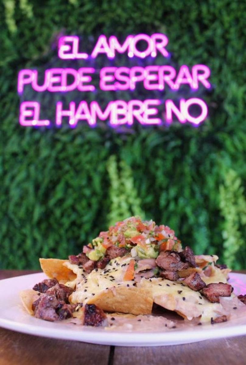 NACHOS DE ARRACHERA