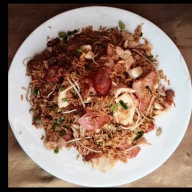 Arroz Frito Especial de la Casa medio