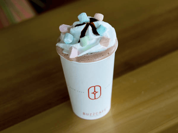 Chocolate Dulce con Bombones