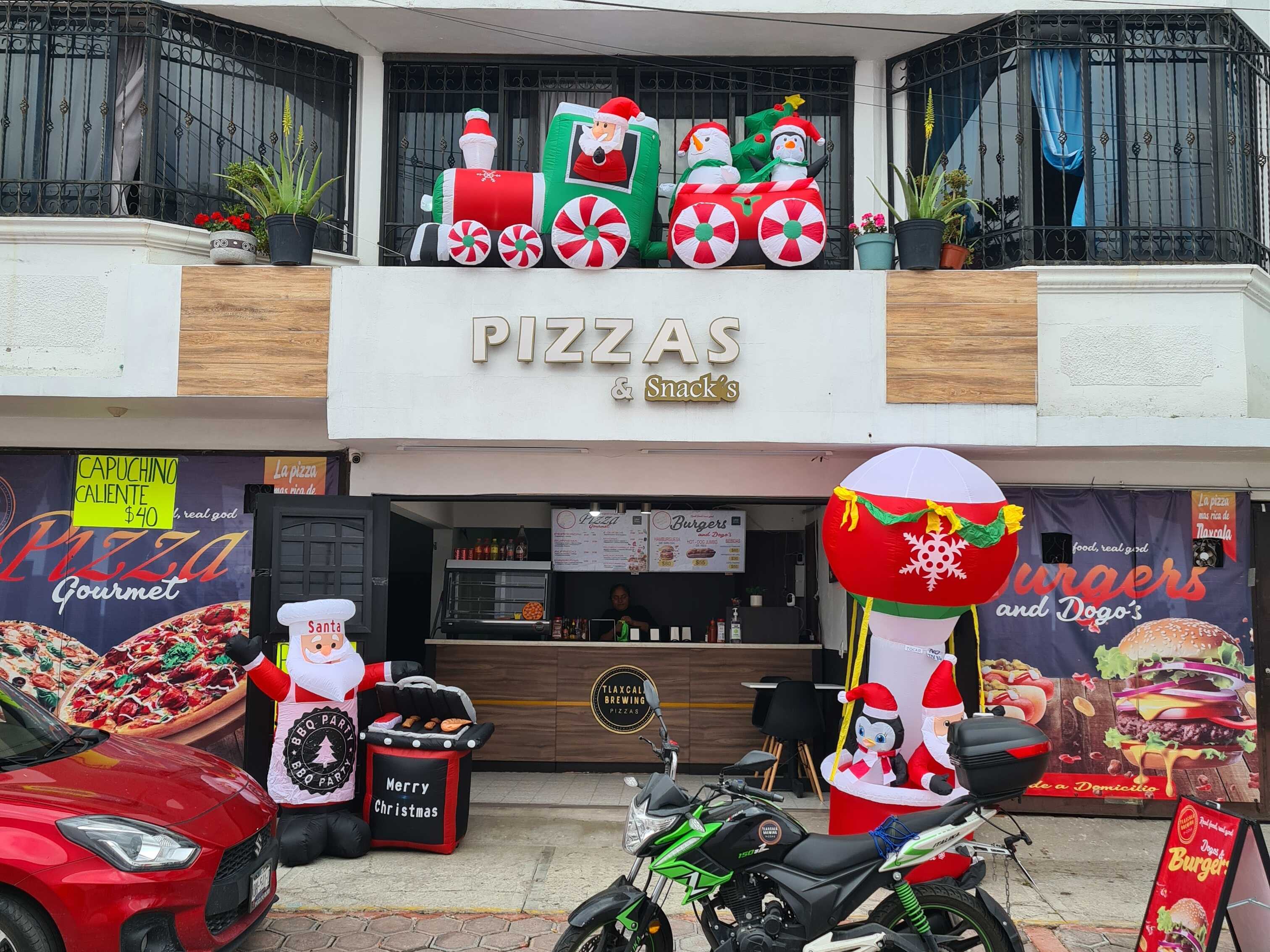 Tlaxcala Brewing Pizzas