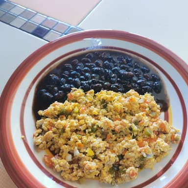 HUEVOS A LA MEXICANA