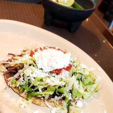 Orden de Tostadas + Soda MIRINDA Botella