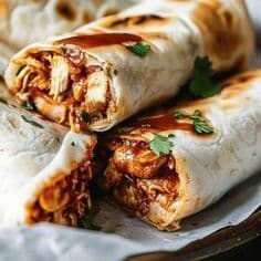 Burritos De Carne De Pozole ( Puerco ) 3 pz Combo