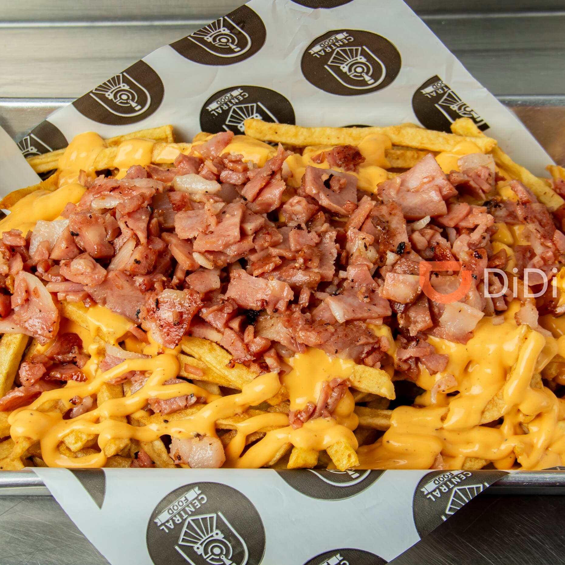 Papas Personal Cheddar y Tocineta