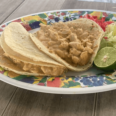 Taco de Pollo en Crema de Chipotle