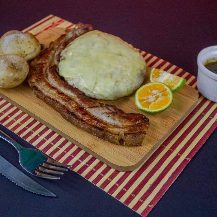 Chicharrón Asado al Carbón