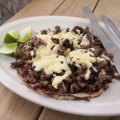 Pizza de Bistec