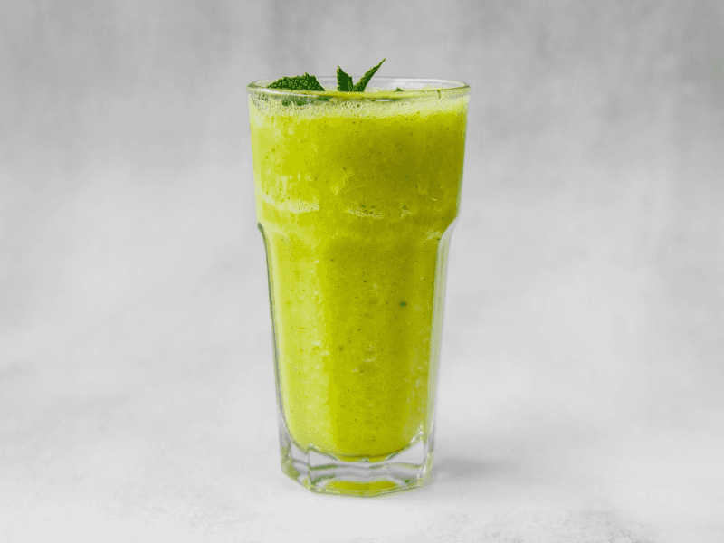 Batido Piña, Jengibre y Hierbabuena